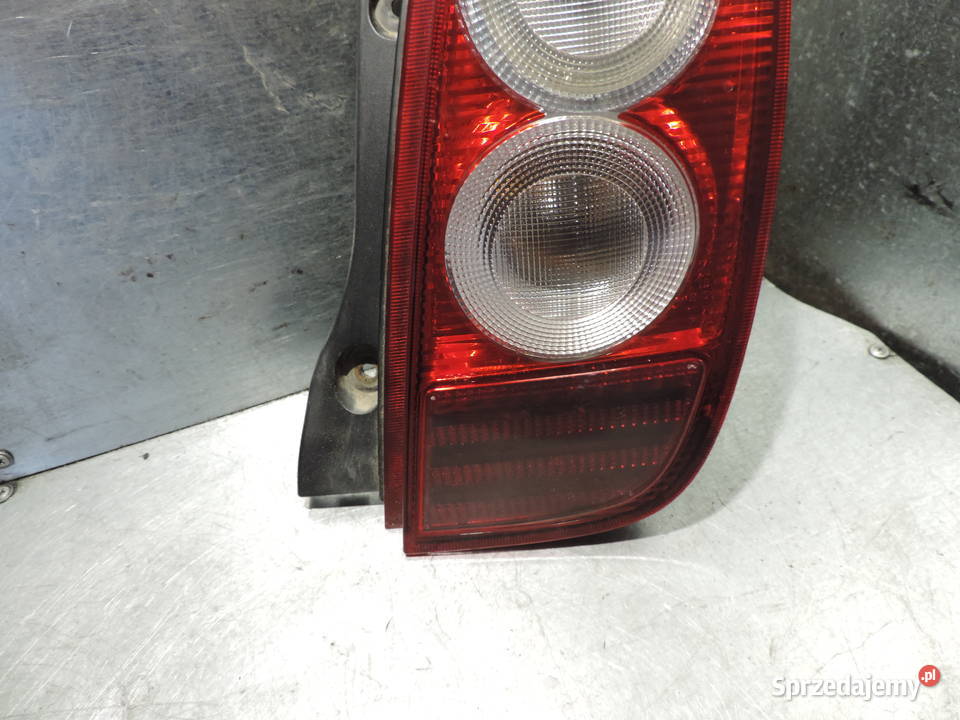 LAMPA PRAWY TYŁ TYLNA NISSAN MICRA K12 3D HB Rok produkcji 2004 Nowy Sącz