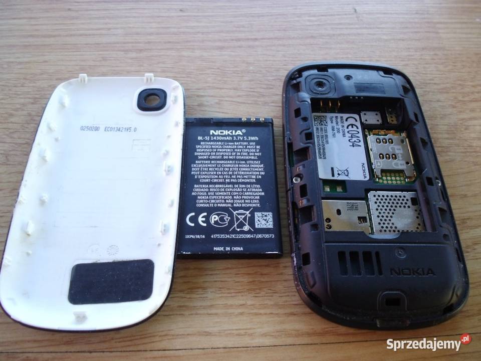 Nokia Asha 200 Oryginał ładna Głośna Wesoła