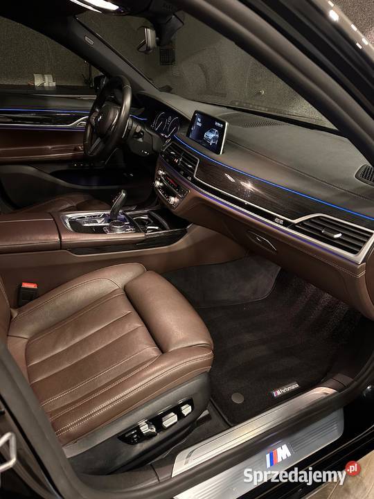 BMW Seria 7 730d xDrive sport Bielawa