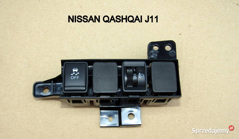 PANEL PRZEŁĄCZNIKÓW NISSAN QASHQAI IIJ11 Rok produkcji 2015 Mysłaków sprzedam