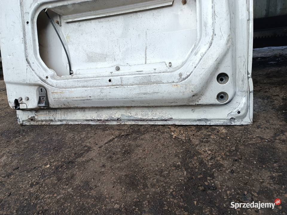 DRZWI PRAWE LEWE TYŁ TYLNE IVECO DAILY 0614r 2X Włoszczowa