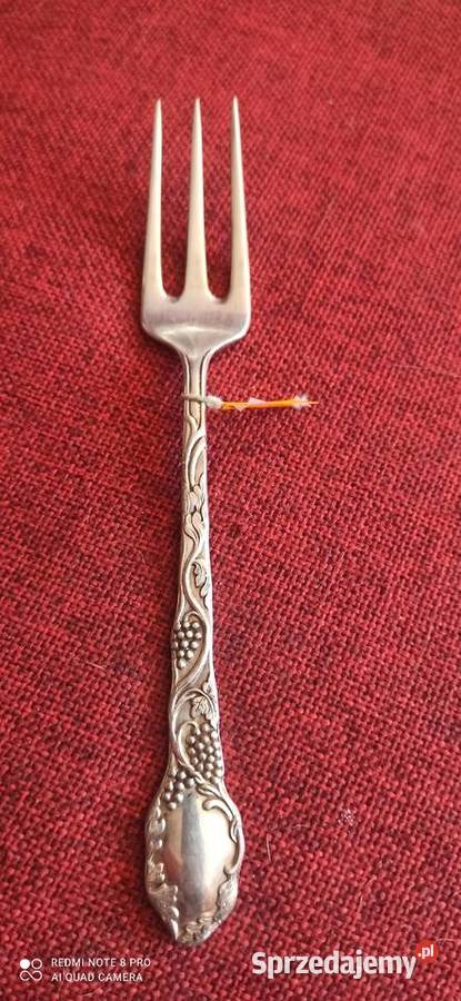 Widelec do zakąsek Plater Z winogronami