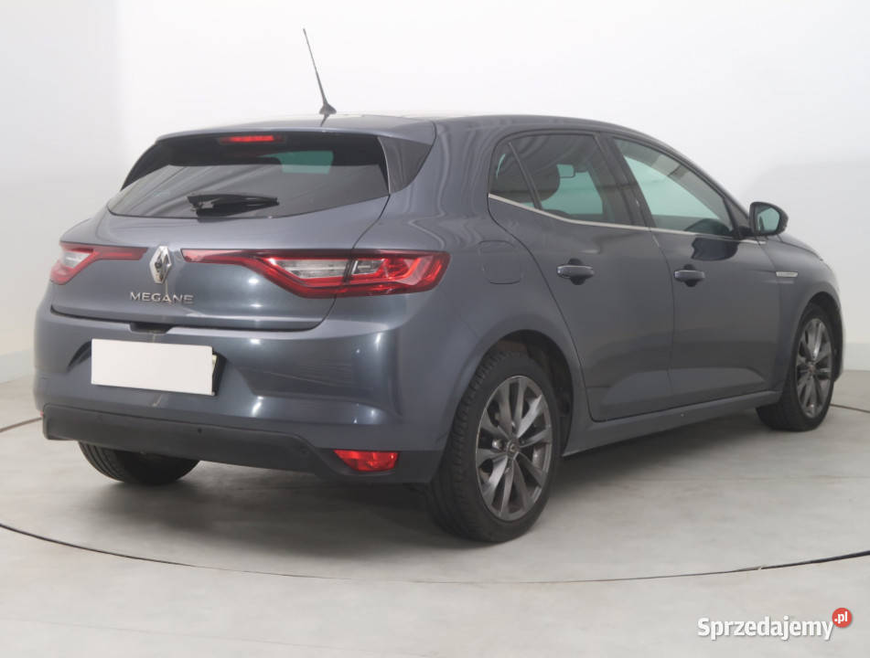 Renault Megane 12 TCe kamera cofania