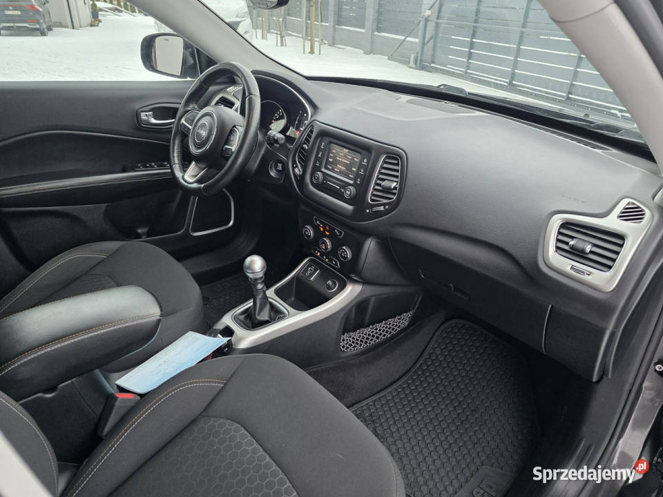 Jeep Compass niski przebieg 95045 zadbany serwisowany w ASO Czarnków