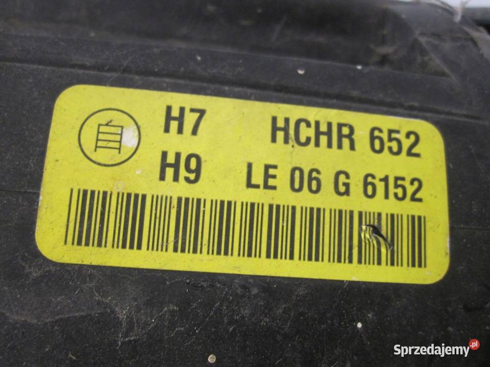 Volvo V50 LIFT S40 II lampa lewa przód 31299589 osobowe świętokrzyskie Kielce sprzedam