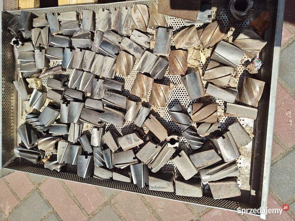 Frezy Wiertła Noże Tokarskie Uchwyty Wszystko to Frezy wielkopolskie Nowy Tomyśl sprzedam
