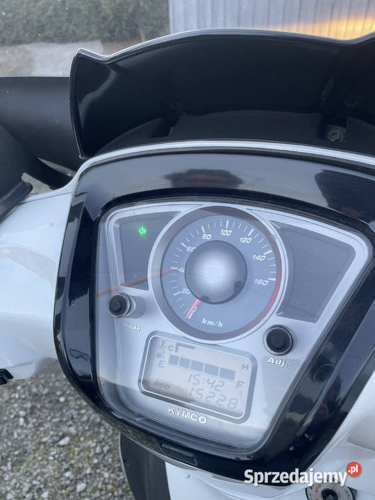 Kymco People 125 GTI 15 na kat B Salon 15