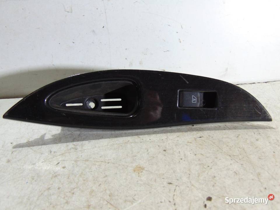 PANEL PRZYCISK SZYBY LEWY TYŁ INFINITI EX30