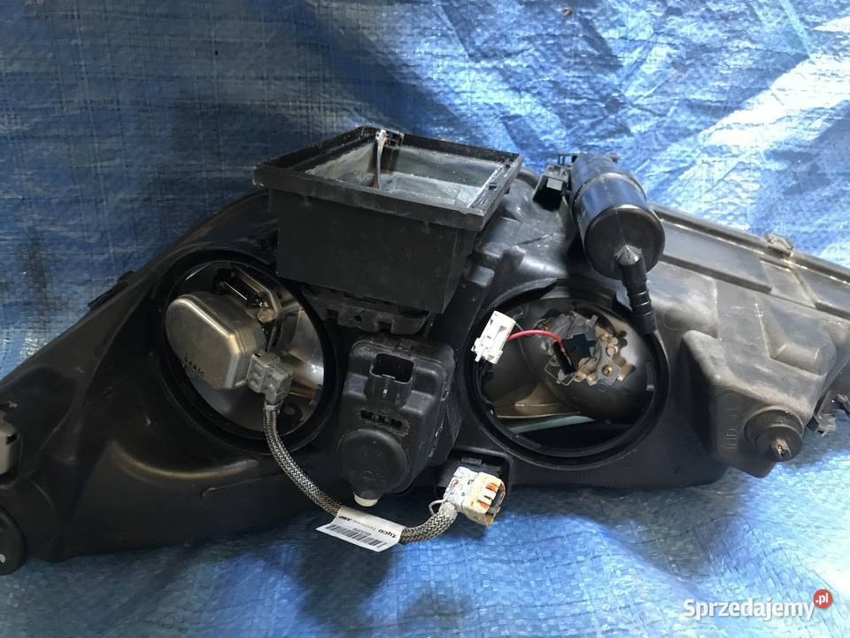 Peugeot 607 Lift Xenon Lampa Reflektor Prawy Bolesławiec