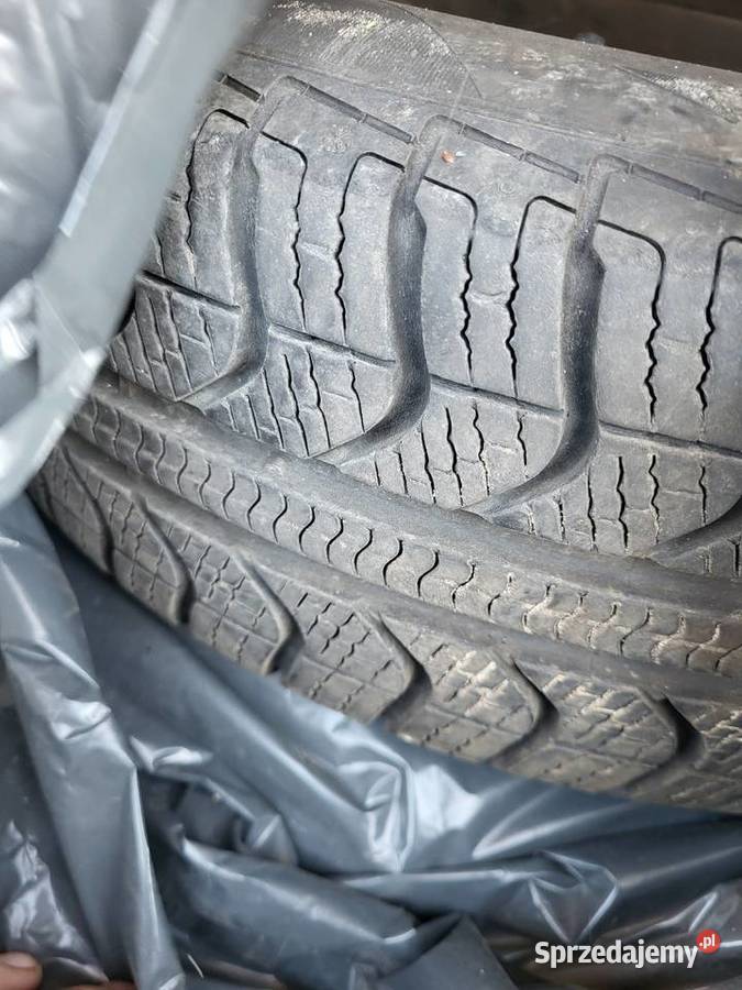 Opony całoroczne pirelli Samochodowe