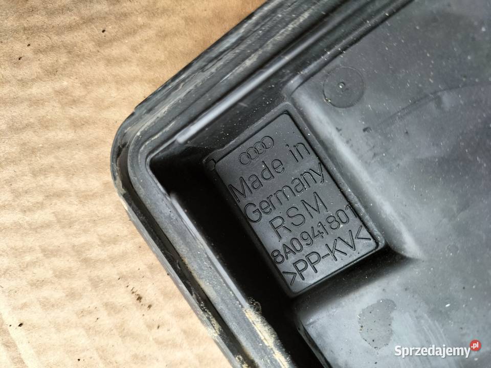 AUDI 80 B3 80B3 80B4 80 B4 OSŁONA KLAPKA Kamień-Kolonia