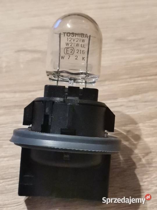 BMW F22 F23 F87 OPRAWKA ZARÓWKI LAMPY TYŁ Międzychód