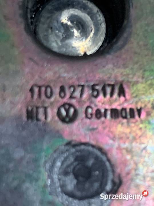 Rygiel tylnej klapy 1T0827517A vw tiguan 5N lift