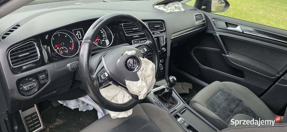 Volkswagen Golf VII 16 TDIuszkodzony małopolskie