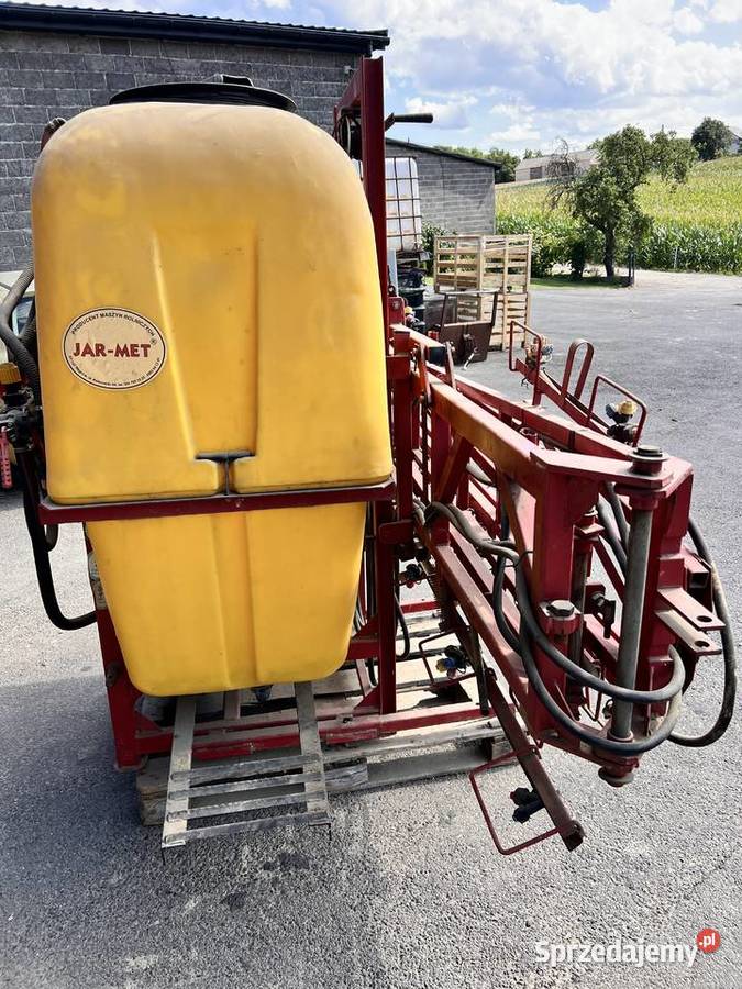 Opryskiwacz 1000l belka 15m Irządze