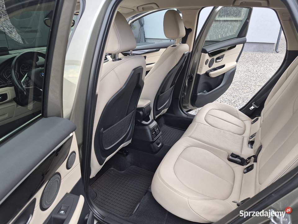 Bmw 218d 150Activ tourerLuxury line wspomaganie kierownicy świętokrzyskie