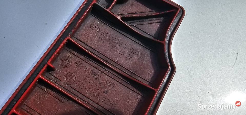 Pokrywa cewek mercedes w203 20k 1111501975 Pozostałe Części samochodowe Zbąszyń