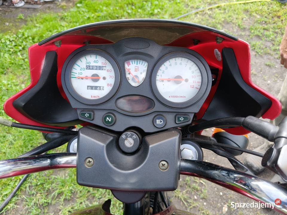 Sprzedam motorower FERRO 901 Motoryzacja Cyców