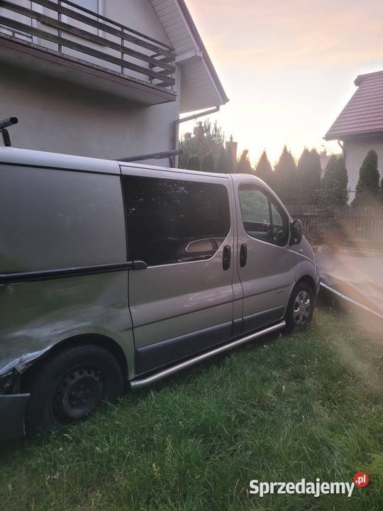 Renault Trafic 20dci brygadówka elektryczne lusterka Ostrów Mazowiecka