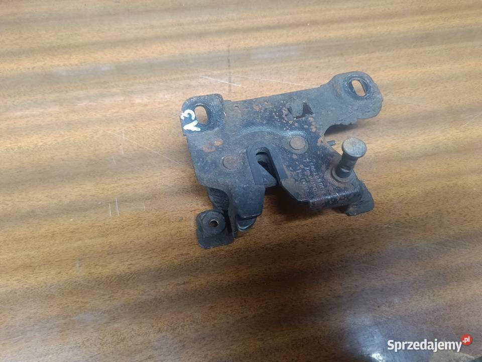 Zamek Maski 8D0 823 509 E Audi A4 B5 a3 Karoseria Myszków