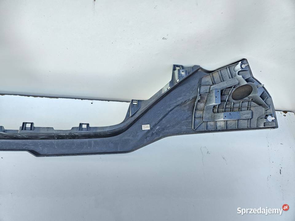 IVECO DAILY LIFT LISTWA GRILLA ATRAPY PRZÓD Międzychód