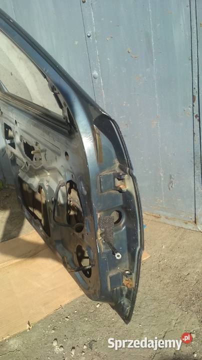 Peugeot 405 I drzwi kierowcy osobowe