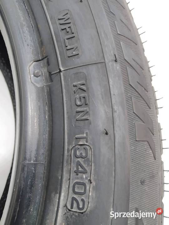 OPONA LETNIA FIRESTONE FIREHAWK 700 19555R15