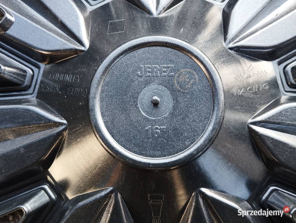 Kołpak uniwersalny Jerez 16 sztukę Kamieniec