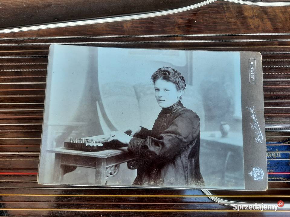 Zabytkowy instrument strunowy cytra Johannes Tczew