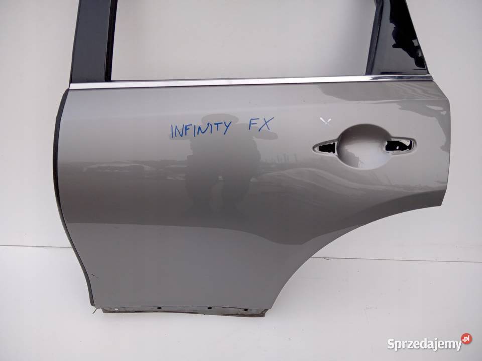 DRZWI LEWY TYŁ INFINITI QX70 FX30d FX35 FX37 wielkopolskie