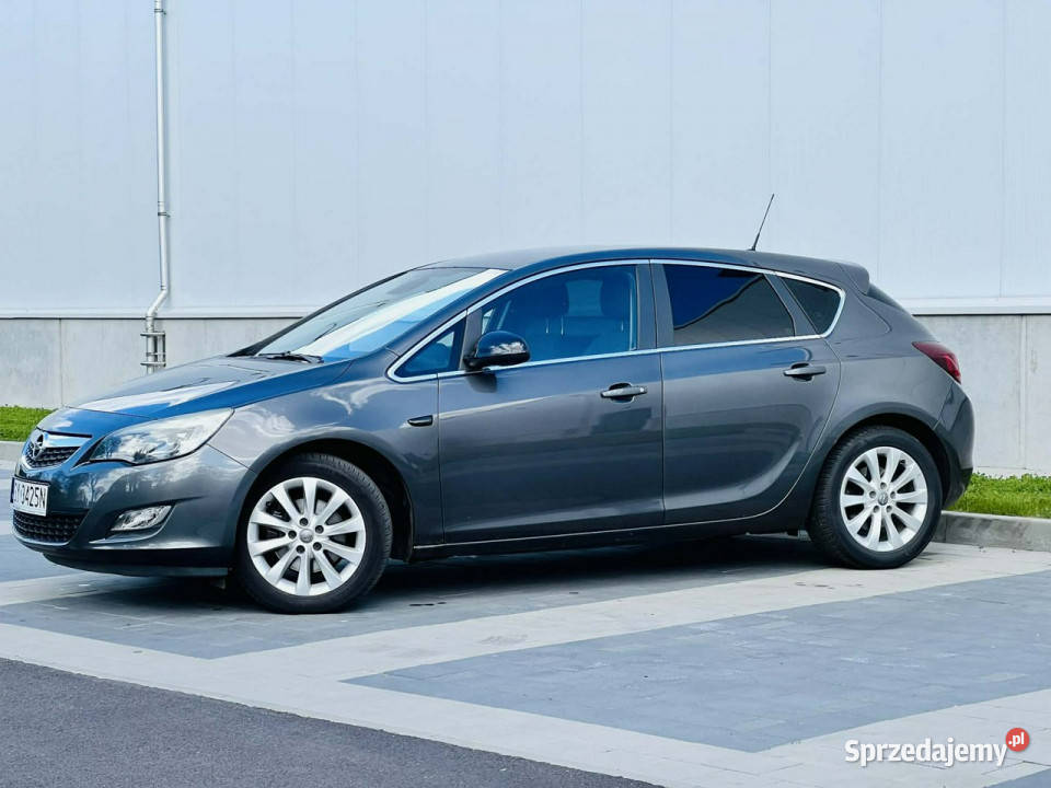 Opel Astra Opel Astra 16 Turbo Design Edition J isofix Mikołów