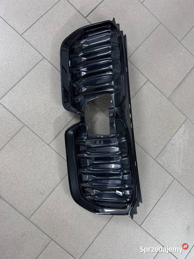 Grill bmw x1 ix1 5a0bb86 osobowe Goszyce