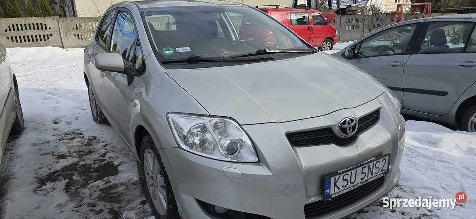 Toyota Auris 16 B LPG mazowieckie Pionki