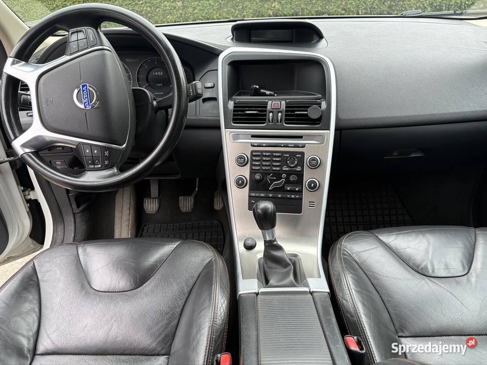 VOLVO XC60 Bystra