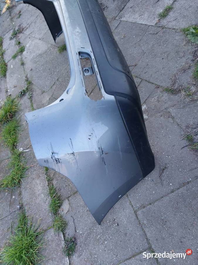 Mitsubishi Outlander 2015 zderzak tył osobowe Byków
