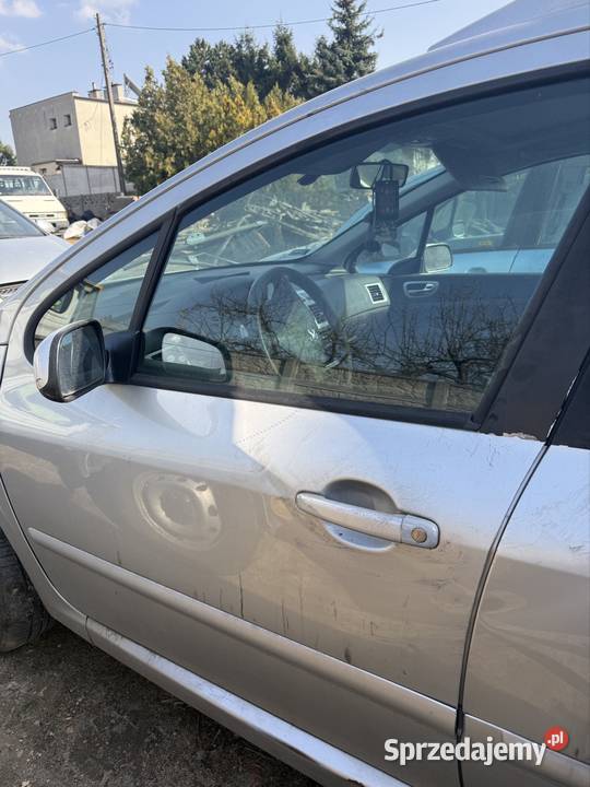 Drzwi lewe przód Peugeot 307sw ezrc 8305 osobowe Ostrów Wielkopolski