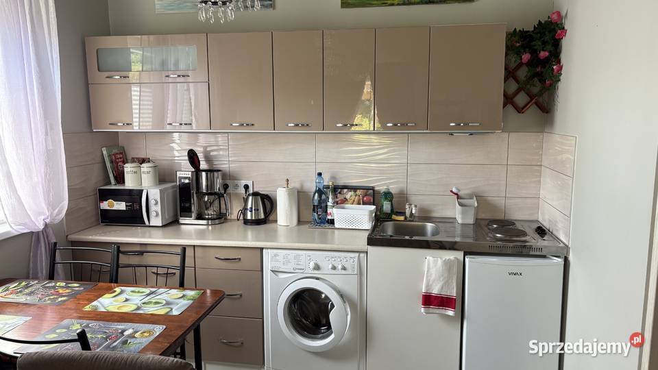 Wynajem Mały biały domek SPA Wadowice blacha sprzedam