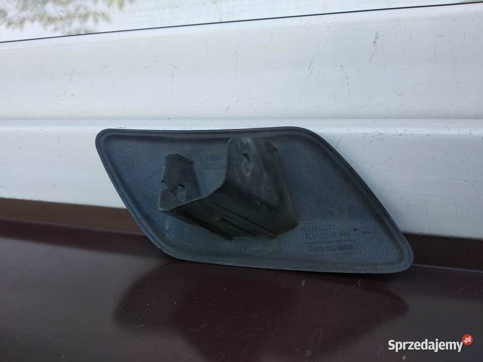 Peugeot 407 zaślepka dyszy spryskiwacza lampy osobowe Dysze spryskiwaczy Części samochodowe Sieradz