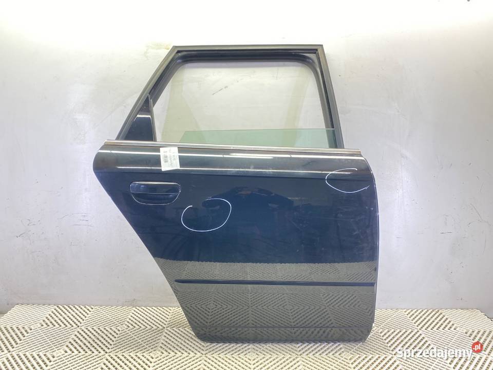 DRZWI PRAWY TYŁ AUDI A4 B7 Kombi 0408 osobowe sprzedam