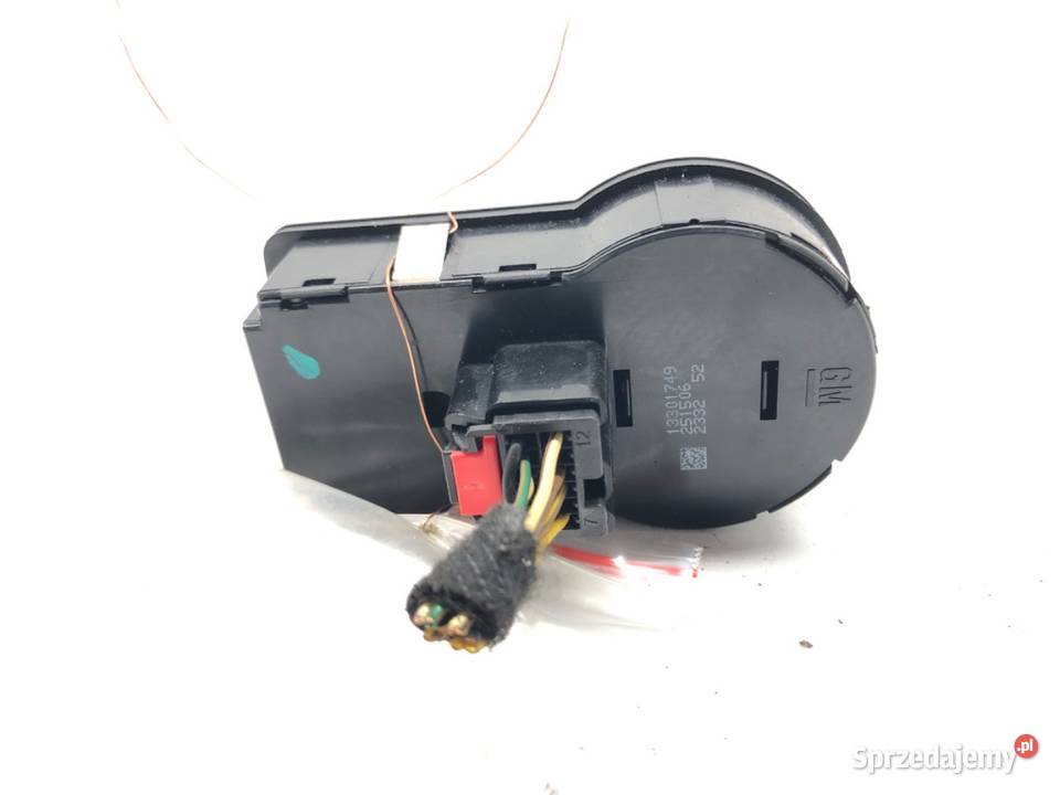 WŁĄCZNIK ŚWIATEŁ CHEVROLET CRUZE 13301749