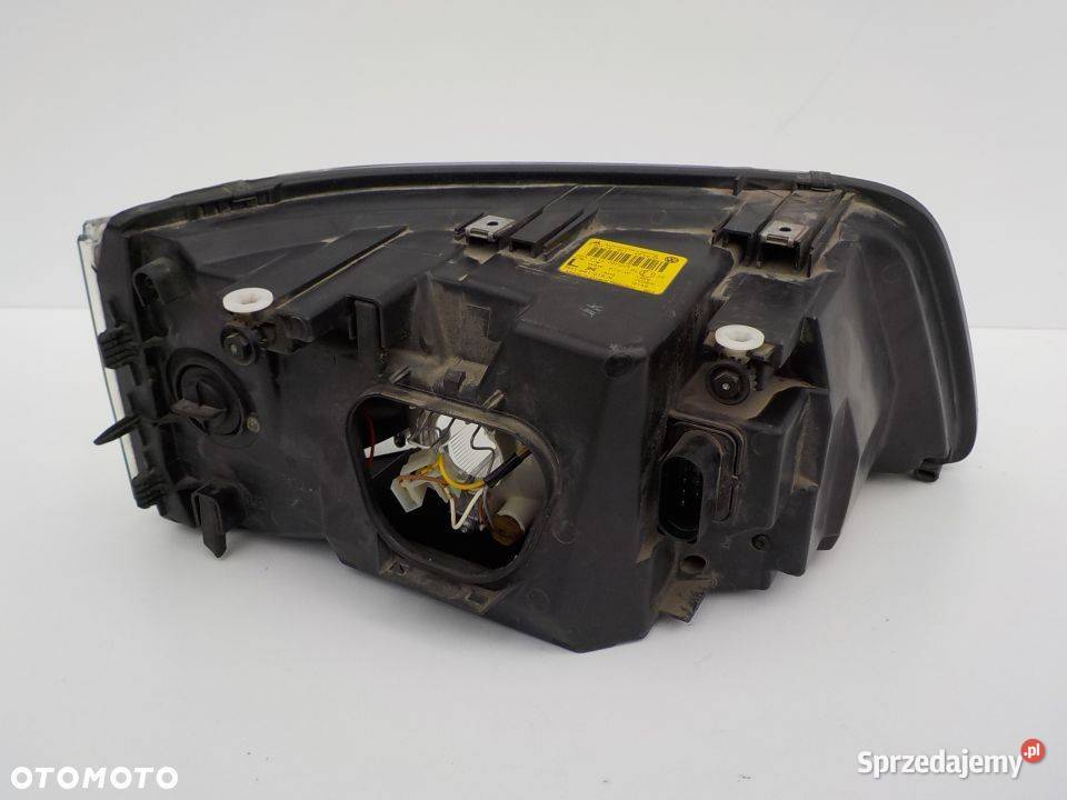 REFLEKTOR LEWY VW T5 0301191301 sprzedam