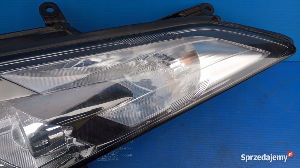 LAMPA LEWY PRZÓD EUROPA XENON NISSAN GTR GTR