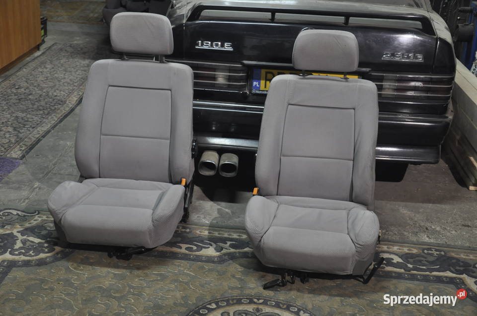 Fotele Szare Jasne Audi 80 B4 Kubełki Pól