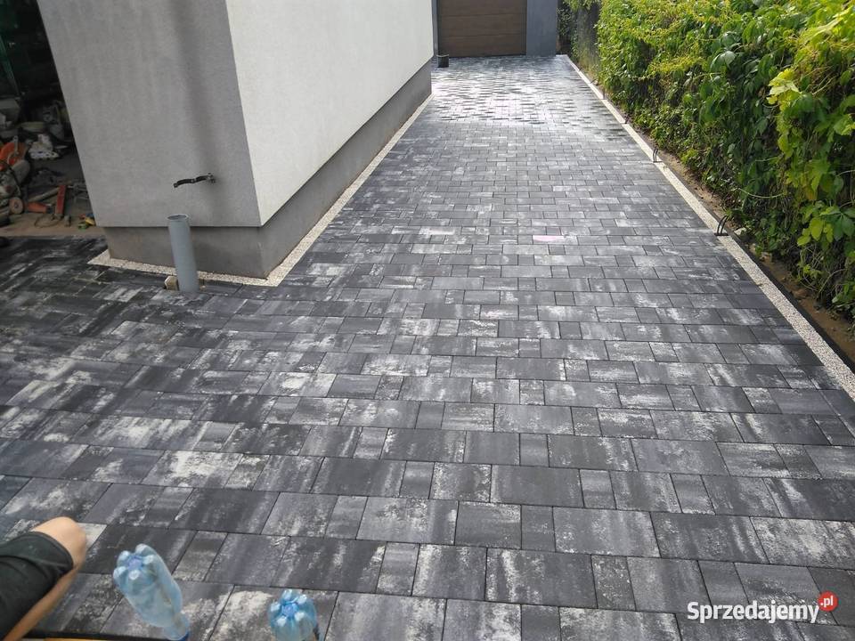 Brukarstwo układanie kostki brukowej brukarstwo Brukowanie Gorzkowice