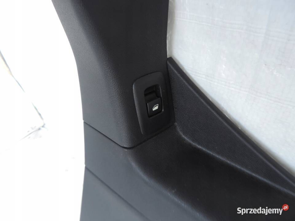 tapicerka boczek drzwi prawa tył OPEL COMBO E kujawsko-pomorskie