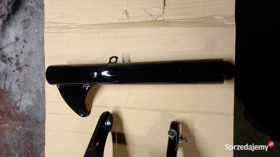 Chorągiewki WSK plus półka nieuszkodzony