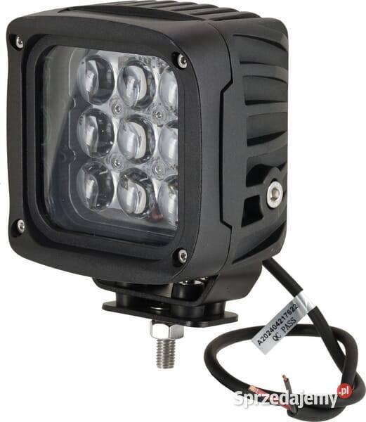 Lampa robocza LED kwadratowa 45W 4050lm 1224V