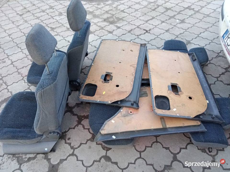 Polonez Caro plus fotele Atu Truck ROY komplet Stalowa Wola