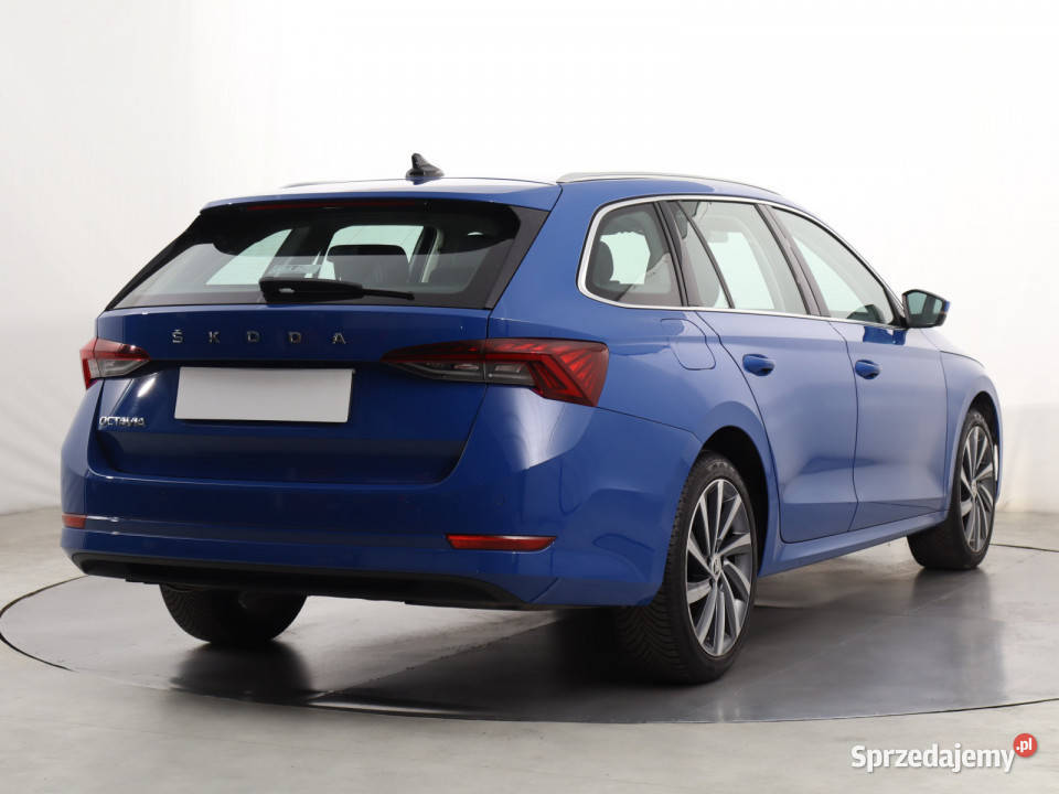Skoda Octavia 20 TDI asystent pasa ruchu Katowice