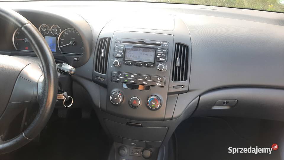 Hyundai i30 14 16V Benzyna Klima sprawna Zadbany autoalarm Kraśnik